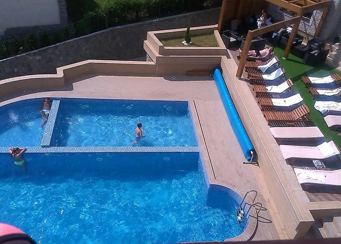 Panorama In Milmari Апартаменты *